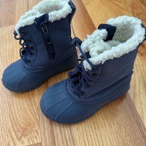 Native toddler boy size 7 Winter Lace-Up Snow Boots w sherpa Lining navy blue